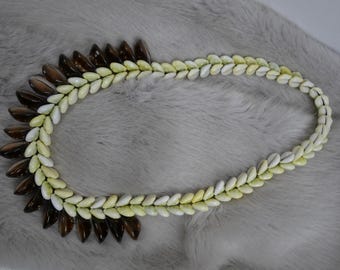 Zwei Reihen Kauri Muschel Halskette