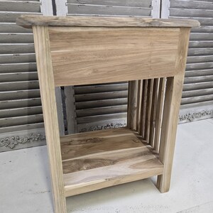 Sängbord litet trä med en låda, rektangulär design, sidobord i trä med ribbor, massiv teak, obehandlad, klar för vaxning bild 6