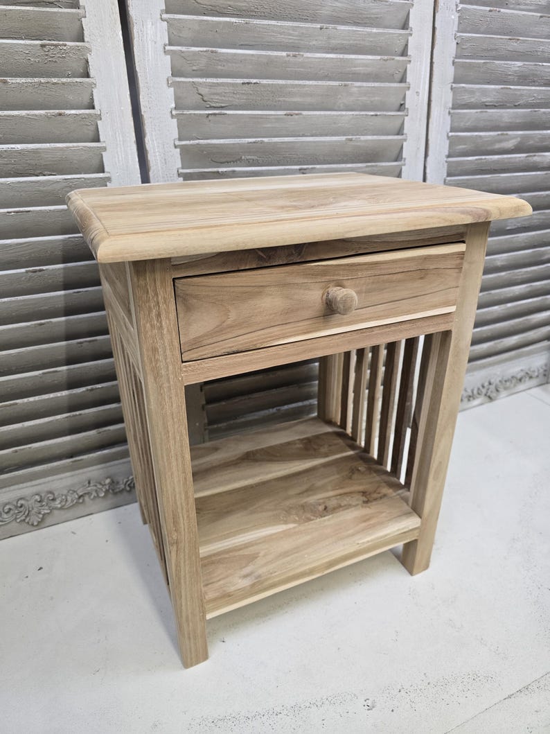 Sängbord litet trä med en låda, rektangulär design, sidobord i trä med ribbor, massiv teak, obehandlad, klar för vaxning bild 1
