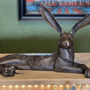 Life size Hare Bronze casting Large Garden hares sculpture figures Hare Statue