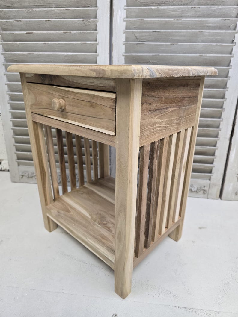 Sängbord litet trä med en låda, rektangulär design, sidobord i trä med ribbor, massiv teak, obehandlad, klar för vaxning bild 3
