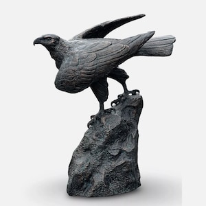 Eagle garden sculpture statue Gate pier life size Hawk ornament cast aluminum