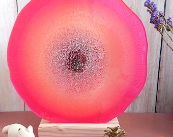 Rund rosa geode dekorativ hartsbricka