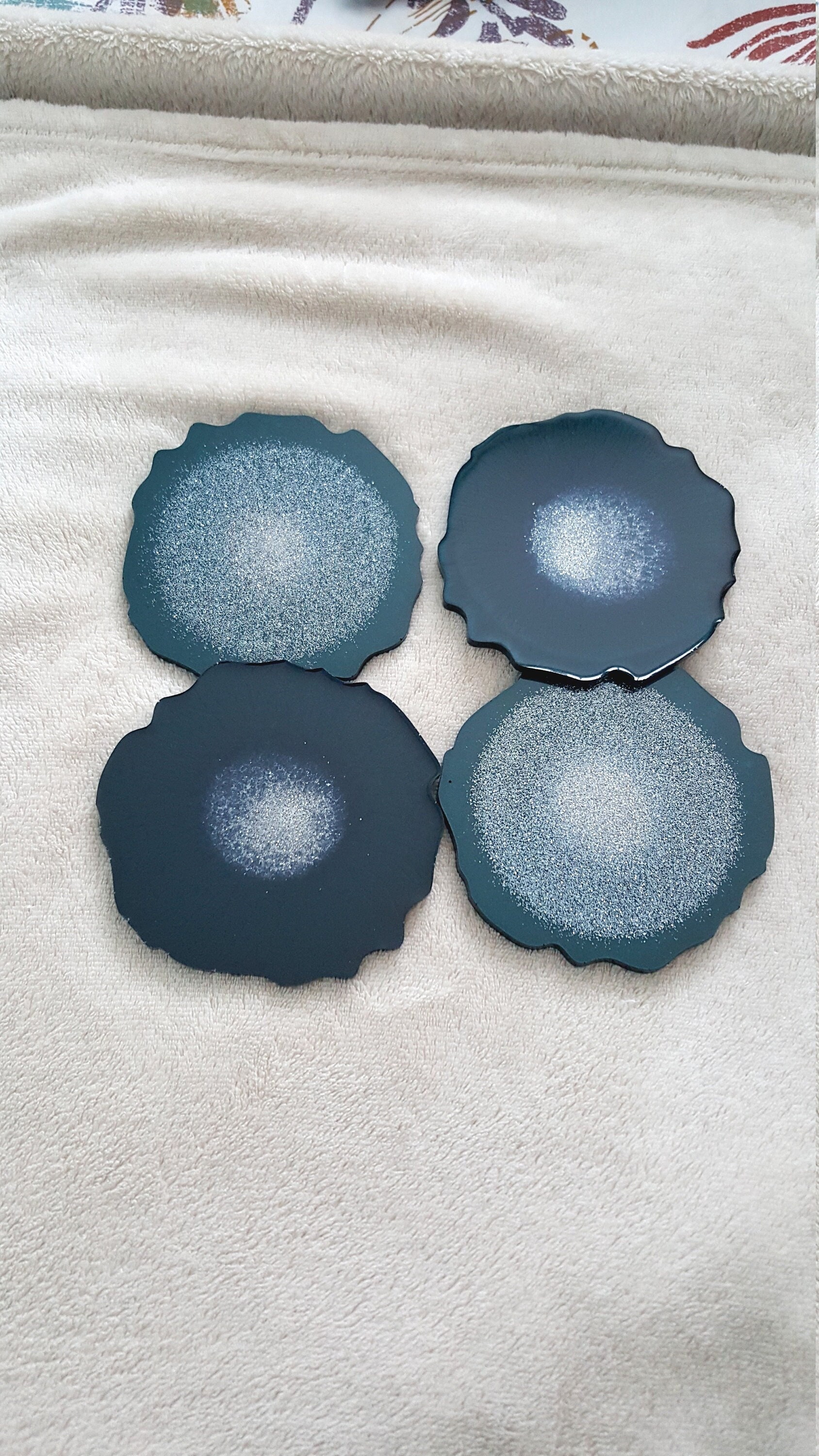 Sous-Verres en Résine Bleue et Paillettes Argent