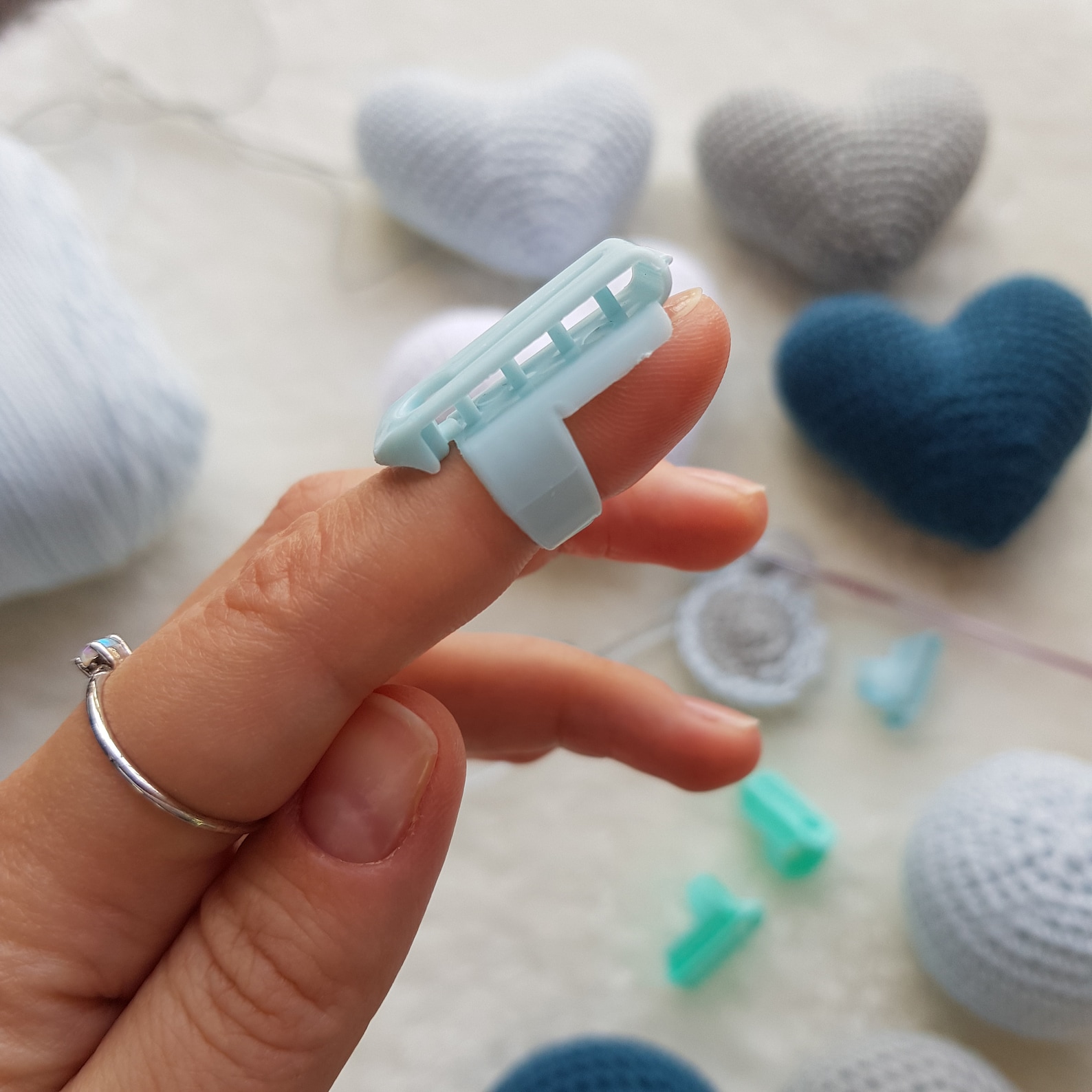 Yarn Guide Finger Holder Knitting Tool Crocheting Thimble Etsy