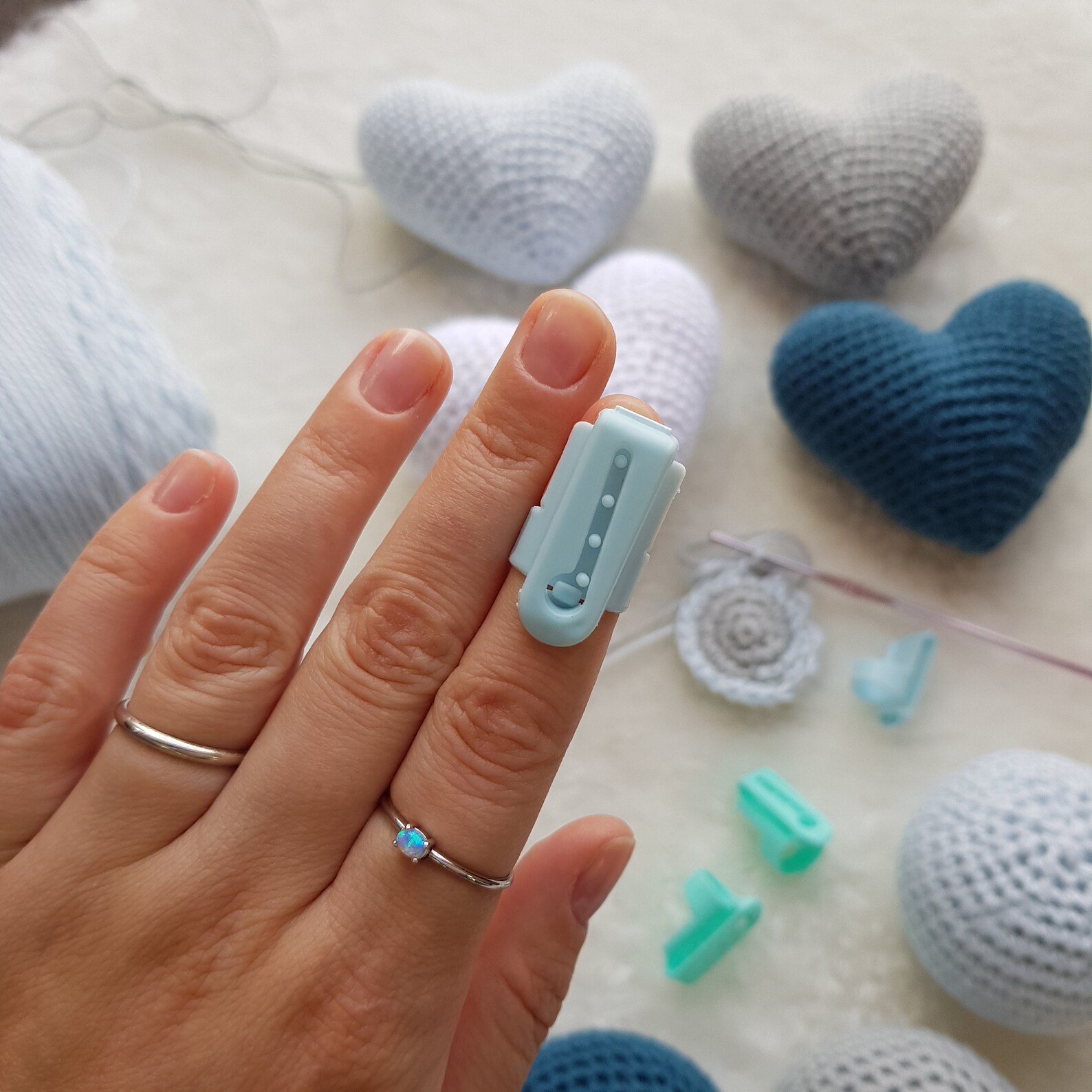 Yarn Guide Finger Holder Knitting Tool Crocheting Thimble Etsy