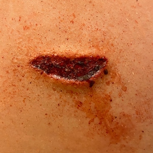SFX Small Open Cut/Wound Silikonprothetik | SFX Make-up | Halloween | Cosplay