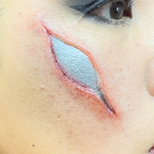SFX Wide Open Stitchable Wound Silicone Prosthetic | SFX Makeup | Halloween | Cosplay