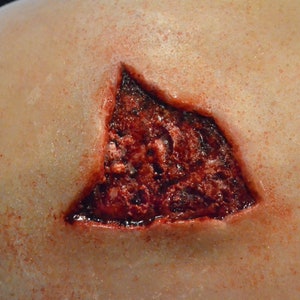 SFX Large Open Wound Silicone Prosthetic | SFX Makeup | Halloween | Cosplay