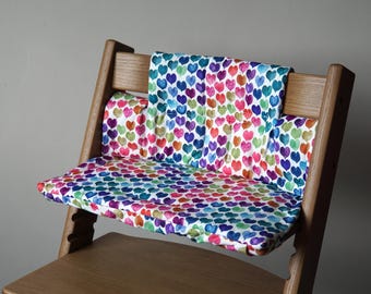 Hearts Stokke Tripp Trapp compatible cushion | Wipe-Clean Baby High Chair Pad