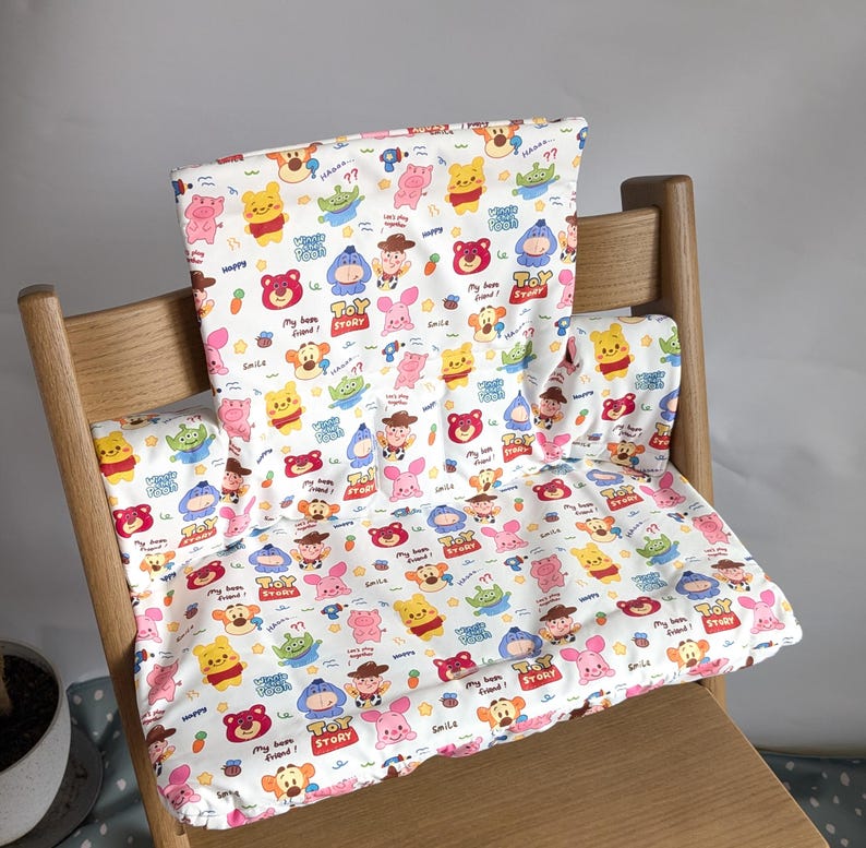 Cojín compatible con la trona Stokke Tripp Trapp / Toy Story y Winnie the Pooh imagen 3