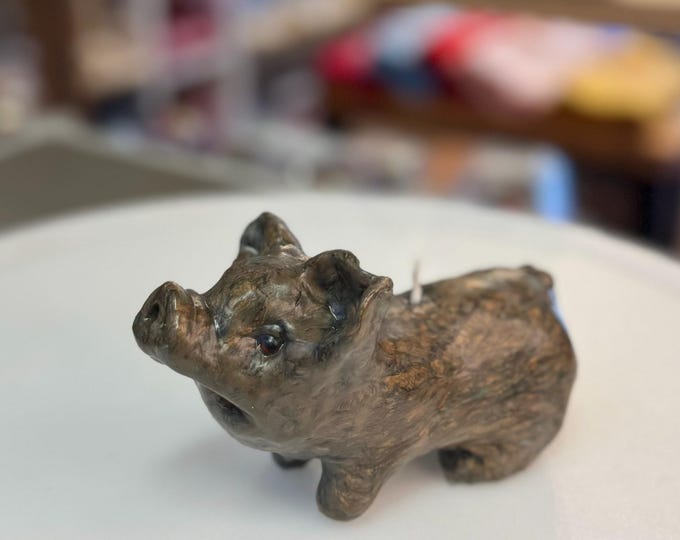 Playing Pig Wax Candle, Hand Painted Barn Animal Candle, Artistic Candle Pigs, Cute Pigs Scented Candle, Candle Art, Candlelight Dinner Gift