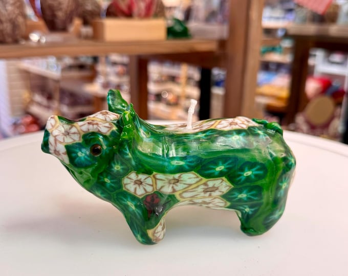 Handcrafted Pig Candle, Cute Artistic Animal Candle, Unique Gift Ideas for Weddings Party, Moms and Dads, Family and Friends, Made in USA