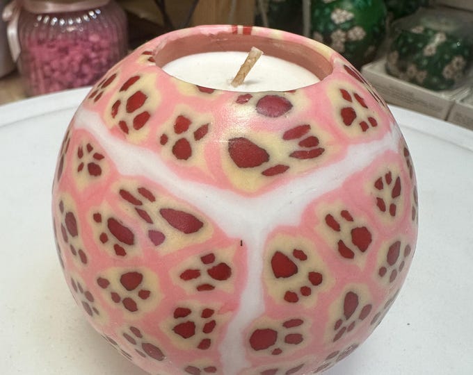 Dog paw pattern