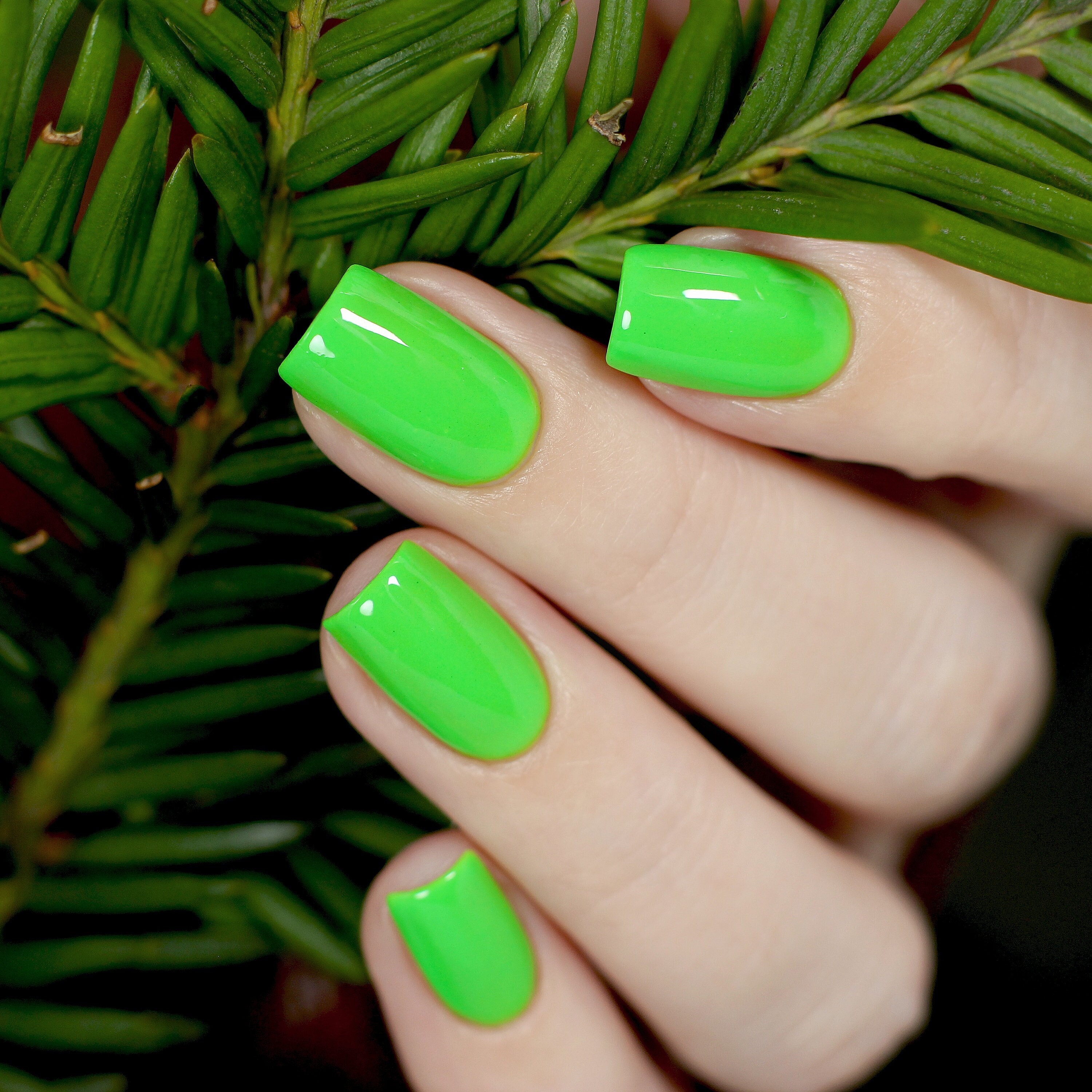 Jenica - Neon Green Reflective Glitter Nail Polish - Survivor Series – Dam