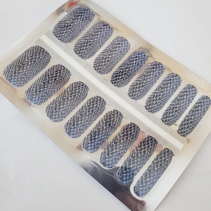 AN017 &quot;Venomous&quot; Blue-black reptile skin, snake, crocodile, animal print, made with 100% Nail Polish - decals, wraps, stickers, 10-free