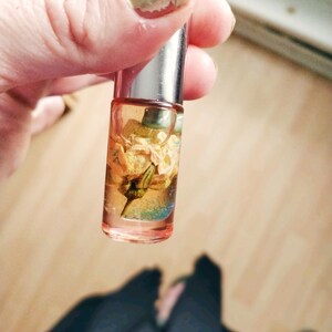 Juno Oil for Social Success, Justice, Abundance, Friendship, Networking Online or Offline image 9