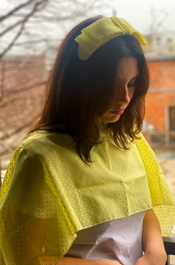 Vintage 1960s Sheer Lemon Yellow Capelet with Matc