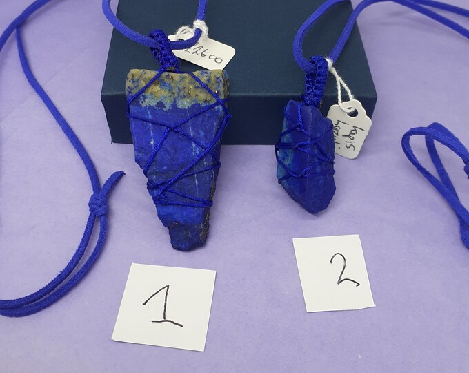 Lapis Lazuli - Pendant-Macrame- Blue-Gift-Yourself- Friends-Family-Loved One- Gift Box