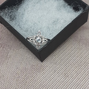 Toe Ring Sterling Silver 925 - Witches Knot -Blue Topaz-Faceted- New "Goddess Collection"- Gift Box