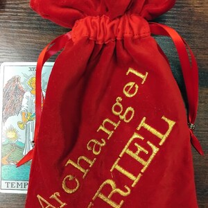 Deluxe Tarot Karten Beutel Tasche, gefütterter Beutel, handgefertigte - Stickerei- Erzengel Uriel-Tibetanische Silberperlen- Neues Design- VELVET