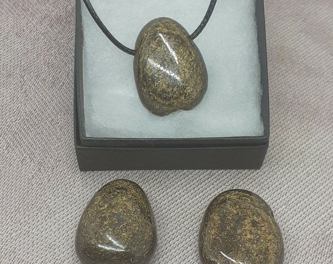 Bronzite- Pendant- Black Cord- Gift Box- Gift-Yourself- Friends-Family-Loved One-Gift Box