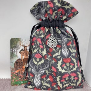 Deluxe Tarot Karten Tasche, gefütterte Tasche, handgefertigte -Stag- Charm-Tibetanische Silberperlen-Neues Design