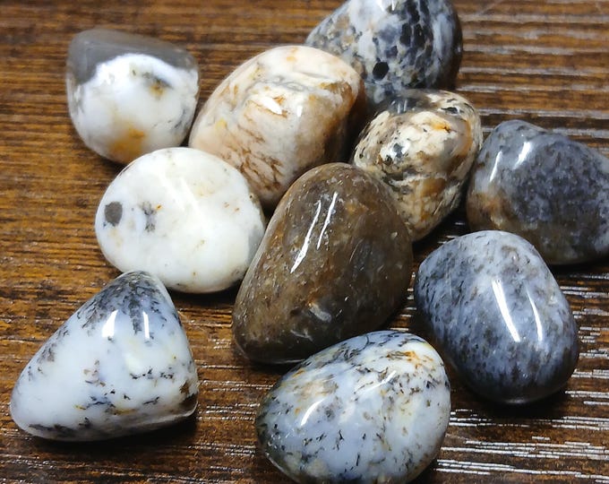 Merlinite-Tumblestone-Gift-Yourself-Friends-Family-Loved One