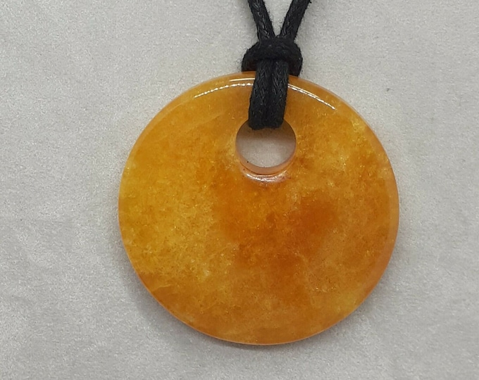 Gemstone Feature  - 50 mm Round -Gift-Yourself- Friends-Family-Loved One- Gift Box