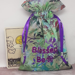 Deluxe Tarot Karten Beutel Tasche, gefütterter Beutel, handgefertigt -Stickerei- Gesegnete Be-tibetische Silberperlen - Neues Design