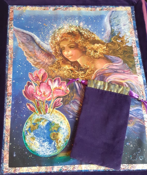 Knana Tarot Altar Cloth - Silk Witchcraft Mat For Reading