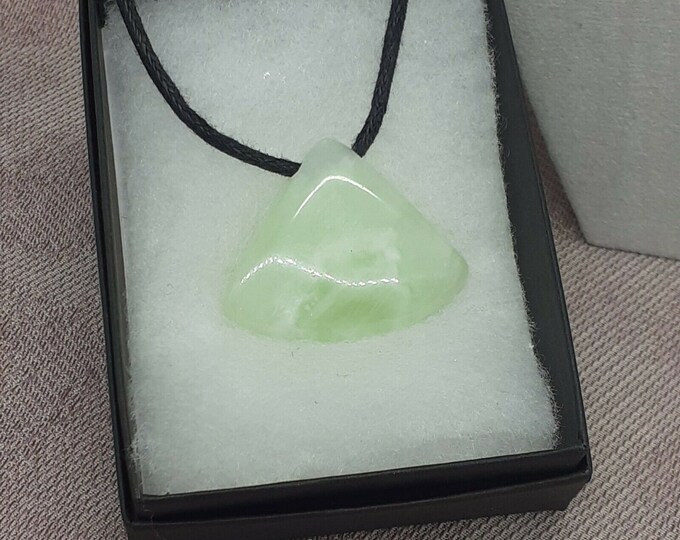 New Jade-Art Deco- Pendant - 30 mm x 25 mm Pendant- Black Cord - Gift-Yourself- Friends-Family-Loved One-Gift Box