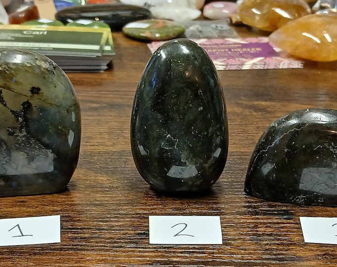 Labradorite-Freeform-Gift-Yourself-Friends-Family -Loved One