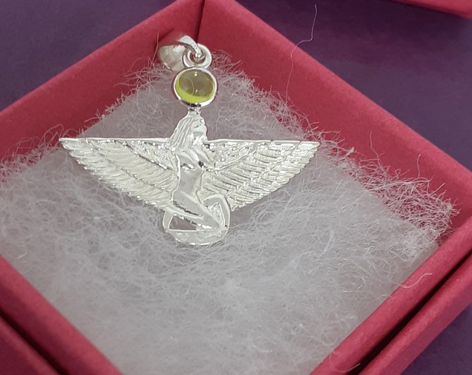 Pendant -Sterling Silver 925 Pendant Winged Isis - The "Goddess Collection" 25 mm -Peridot-Renewal-Rebirth-Purification