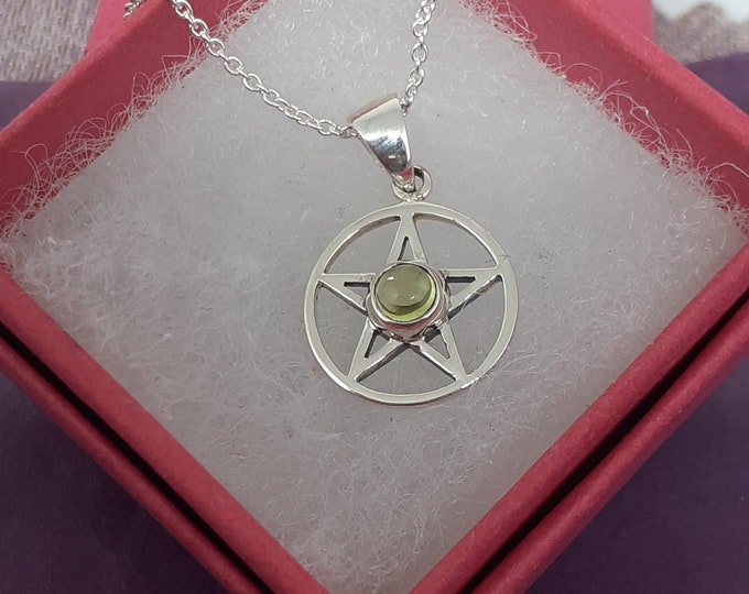 Peridot -Pendant Sterling Silver 925 Small Pendant Pentagram "Goddess Collection"  14 mm- Gift Box