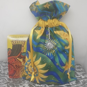 Deluxe Tarot Karten Beutel Tasche, gefütterter Beutel, handgefertigter -Sonne-Mond-Sterne- Charm-Tibetanische Silberperlen-Neues Design