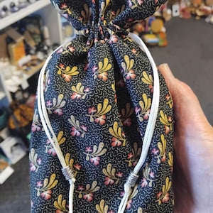 Deluxe Tarot Karten Beutel Tasche, gefütterter Beutel, handgefertigt -Silberperlen- Boxed Bottom Bag-New Design