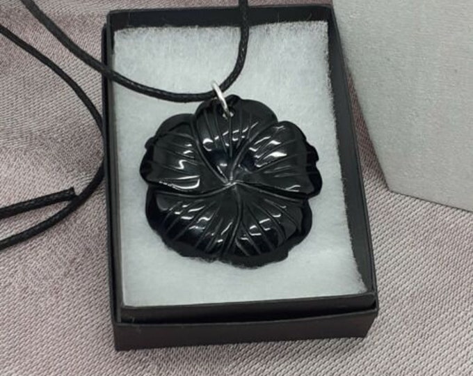 5-Petal Flower 40 mm- Black Agate - Pendant - Pendant- Black Cord - Gift-Yourself- Friends-Family-Loved One-Gift Box