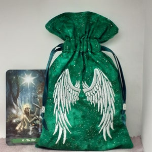Bolsa de lujo para cartas del tarot, bolsa forrada, hecha a mano, bordado, alas de ángel, cuentas de plata tibetana, nuevo diseño