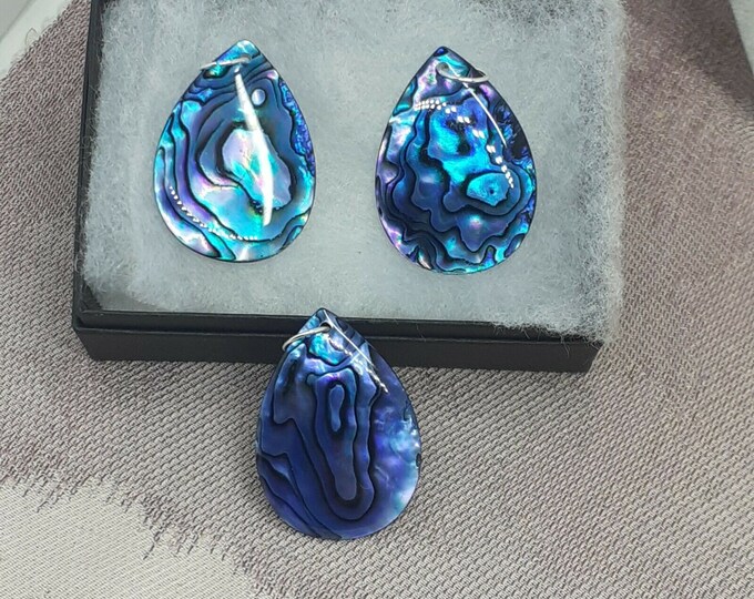 30 x 22 mm Pear shape Blue Abalone -Pendant- Gift Box- Gift-Yourself- Friends-Family-Loved One