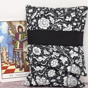 Handmade Tarot Card Pouch: Floral Lined Bag
