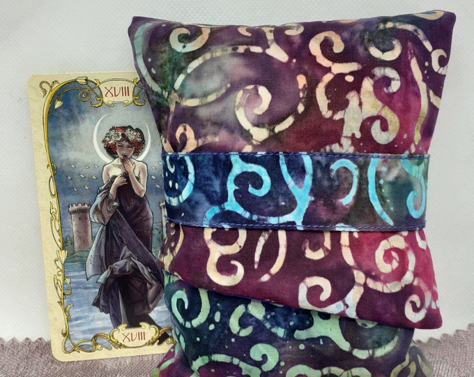 Deluxe Pocket Style Tarot Cards cards pouch Bag, lined pouch, handmade- New Design