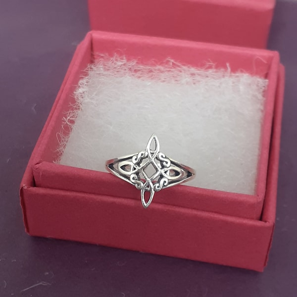 Toe Ring Sterling Silver 925 - Witches Knot - New "Goddess Collection"- Gift Box