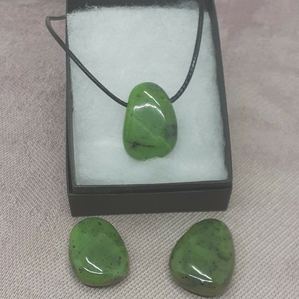 Jade Néphrite- Pendentif- Cordon noir- Coffret cadeau- Cadeau-Vous-même- Amis-Famille-Bien-Aimé-Coffret cadeau