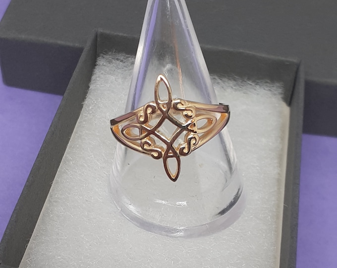 Ring Sterling Silver 925 - 14 K Gold Plated- Witches Knot - New "Goddess Collection"- Multiple Sizes Available- Gift Box- Limited Edition