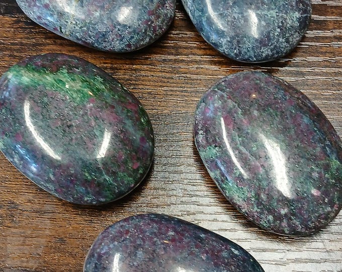 Ruby-Kyanite-Palmstone-Calming-Soothing-Love-Gift-Yourself-Friends-Family-Loved One