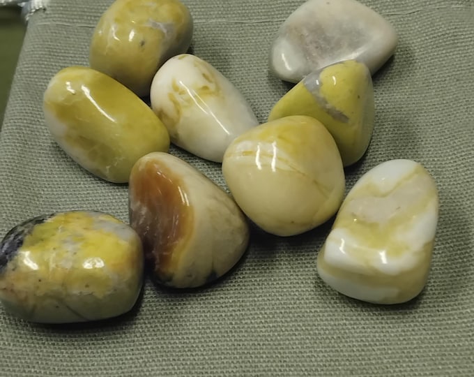 Iona Marble-Tumblestone- Gift-Yourself- Friends-Family-Loved One-Gift Box