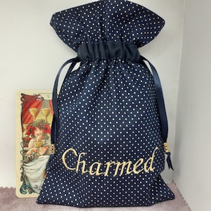 Deluxe Tarot Karten Beutel Tasche, gefütterter Beutel, handgefertigt -Stickerei- Charmed -Tibetanische Silberperlen- Neues Design