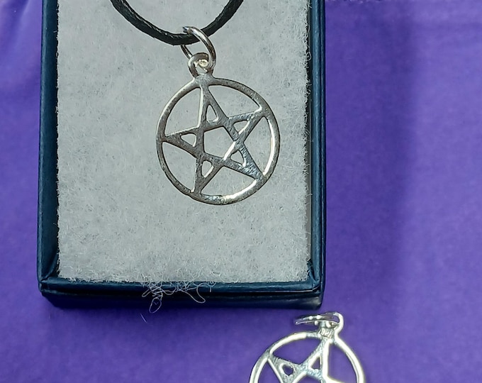 Pendant Sterling Silver 925 Small Pendant Pentagram "Goddess Collection"  20 mm-Gift-Yourself-Friends-Family-Loved One-Organza Bag