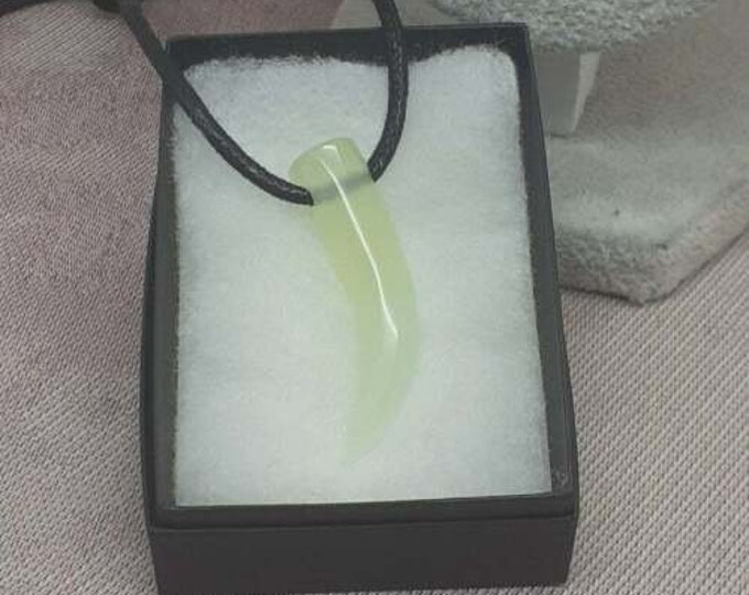 New Jade Horn 41 mm long 10 mm thick -Pendant - Pendant- Black Cord - Gift-Yourself- Friends-Family-Loved One-Gift Box